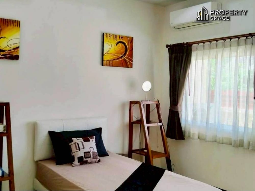 3 Bedroom House In Rose Land & House Near International School Pattaya For Rent Image 14