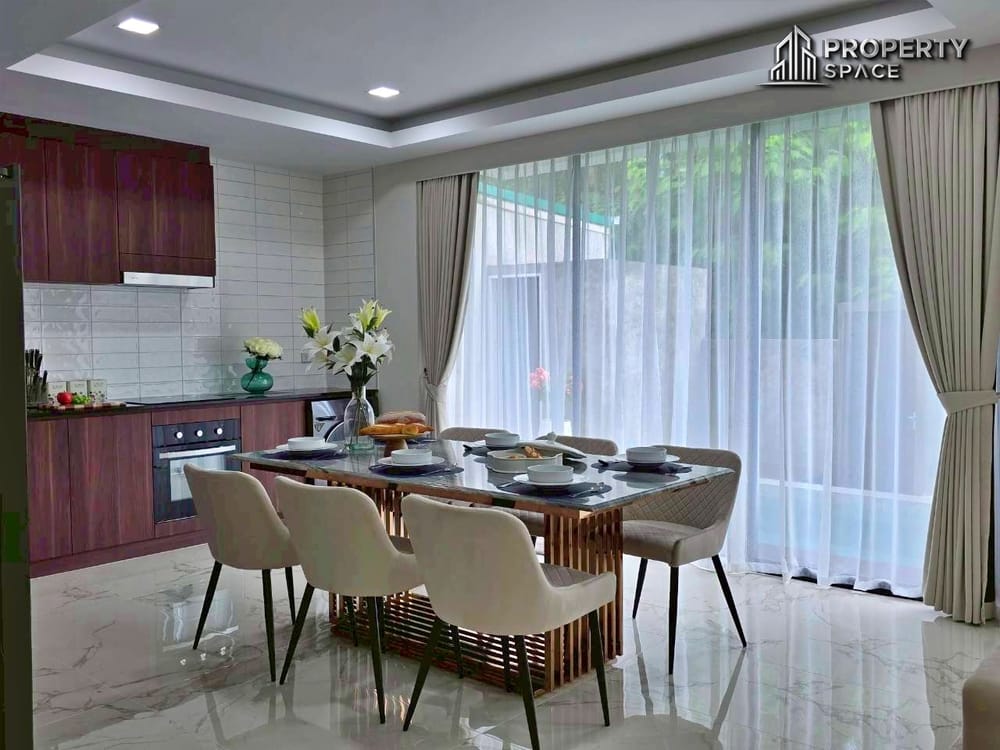 5 Bedroom 2 Storey Pool Villa in Huai Yai Pattaya For Sale Image 11