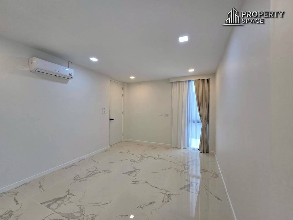 5 Bedroom 2 Storey Pool Villa in Huai Yai Pattaya For Sale Image 37