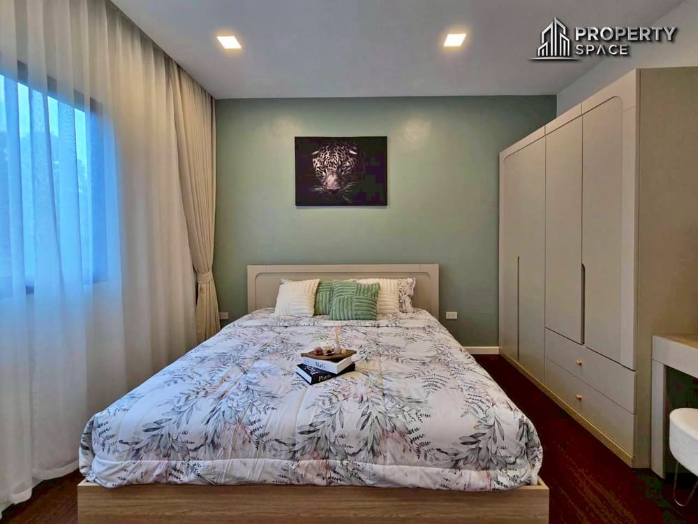 5 Bedroom 2 Storey Pool Villa in Huai Yai Pattaya For Sale Image 30