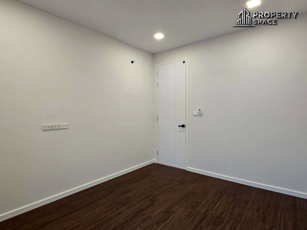 5 Bedroom 2 Storey Pool Villa in Huai Yai Pattaya For Sale Image 34