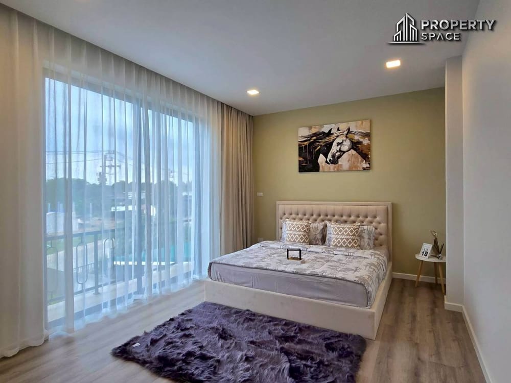 5 Bedroom 2 Storey Pool Villa in Huai Yai Pattaya For Sale Image 17