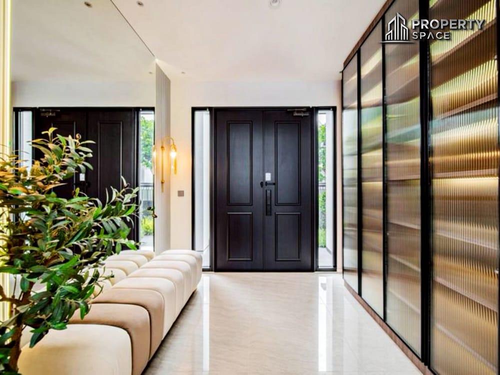 Modern Luxury Pool Villa 4 Bedroom In Chieftain by Patta For Sale And Rent Image 8