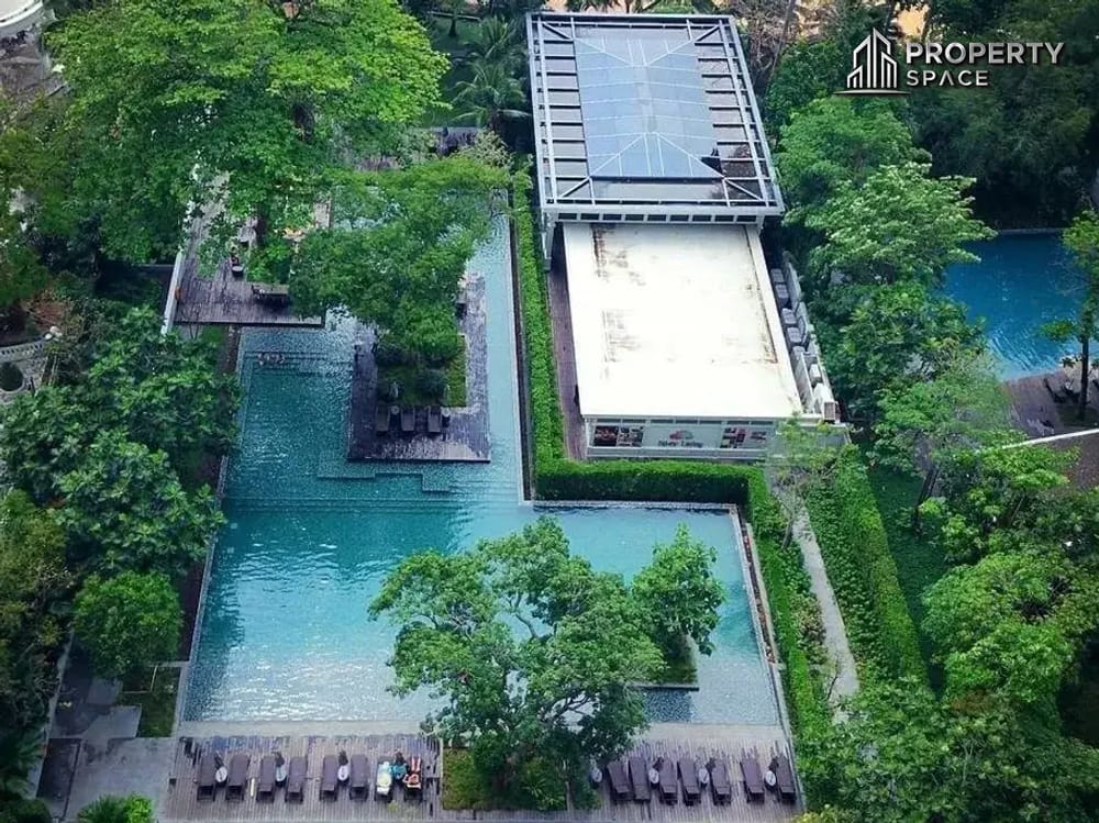 Beachfront 2-Bedroom Condo In The Zire Wongamat For Sale  Image 19