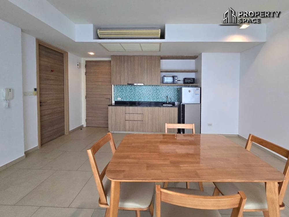 Beachfront 2-Bedroom Condo In The Zire Wongamat For Sale  Image 6