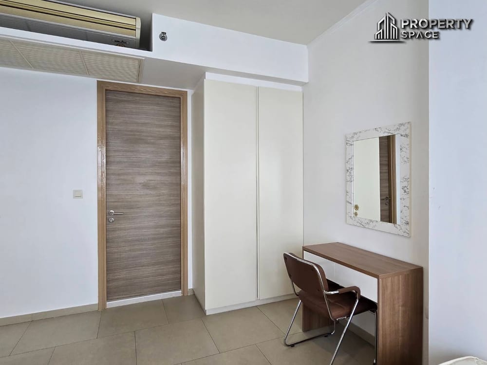 Beachfront 2-Bedroom Condo In The Zire Wongamat For Sale  Image 20