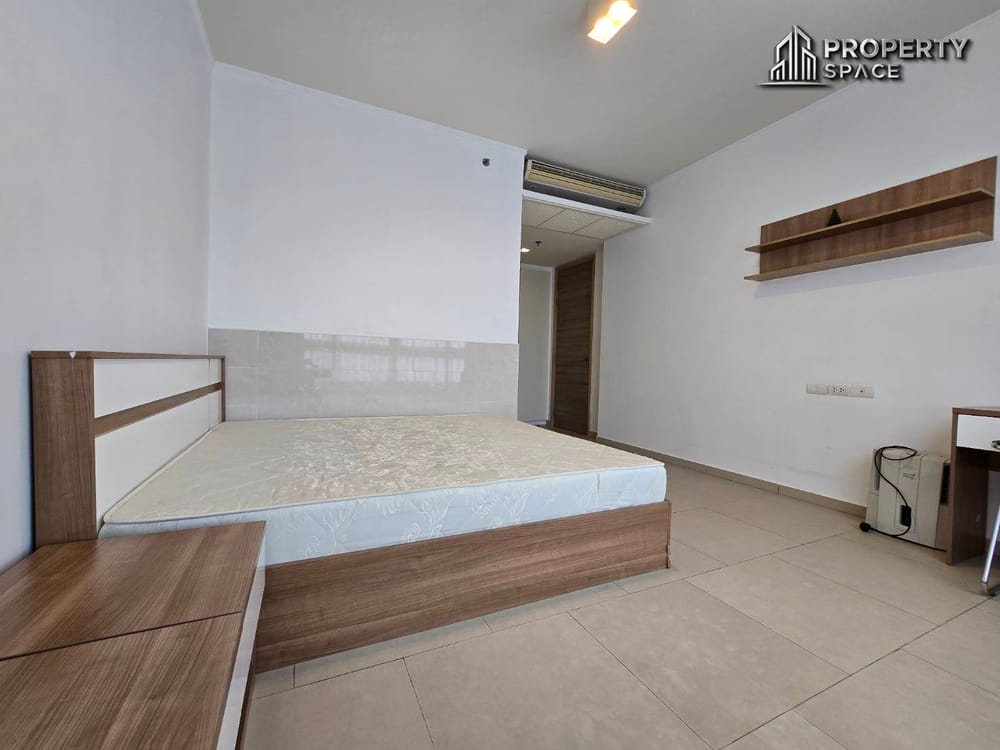 Beachfront 2-Bedroom Condo In The Zire Wongamat For Sale  Image 12