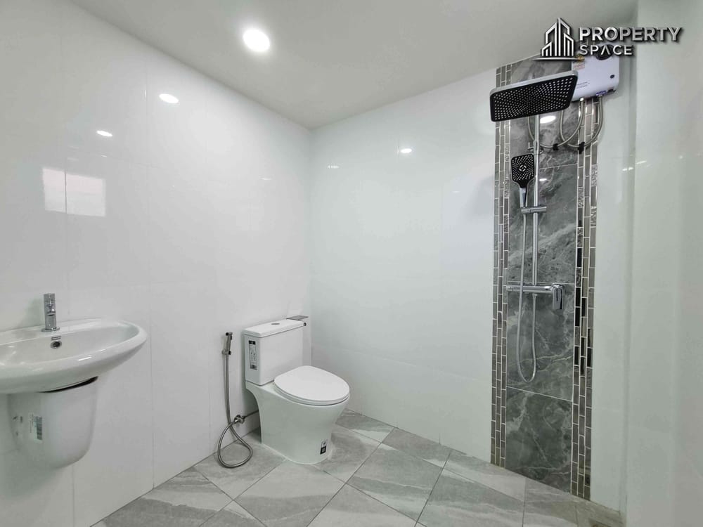 Brand New 3 Bedroom Pool Villa In Soi Siam Country Club Pattaya For Sale Image 24