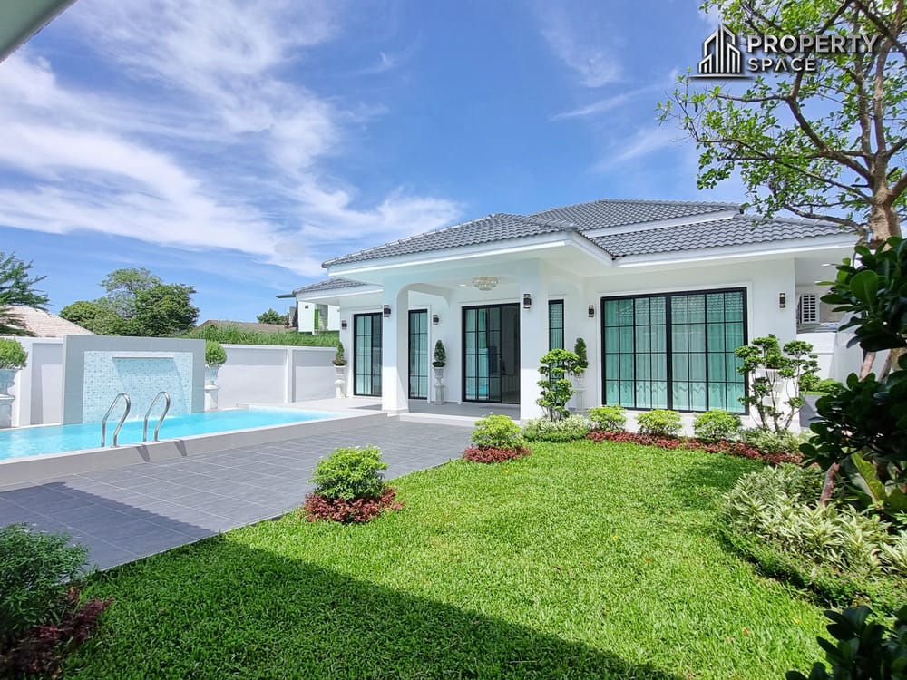 Brand New 3 Bedroom Pool Villa In Soi Siam Country Club Pattaya For Sale Image 1