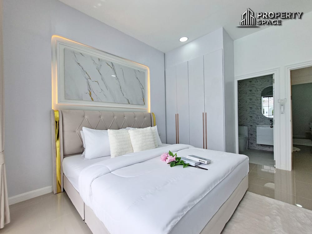 Brand New 3 Bedroom Pool Villa In Soi Siam Country Club Pattaya For Sale Image 19