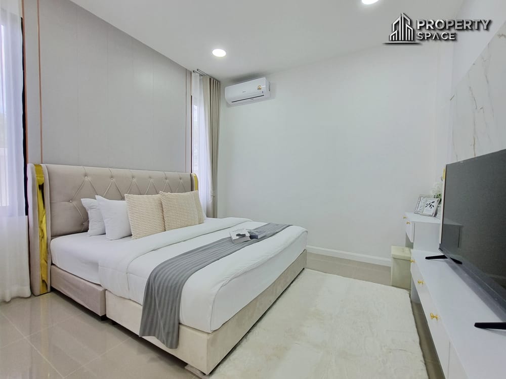 Brand New 3 Bedroom Pool Villa In Soi Siam Country Club Pattaya For Sale Image 26