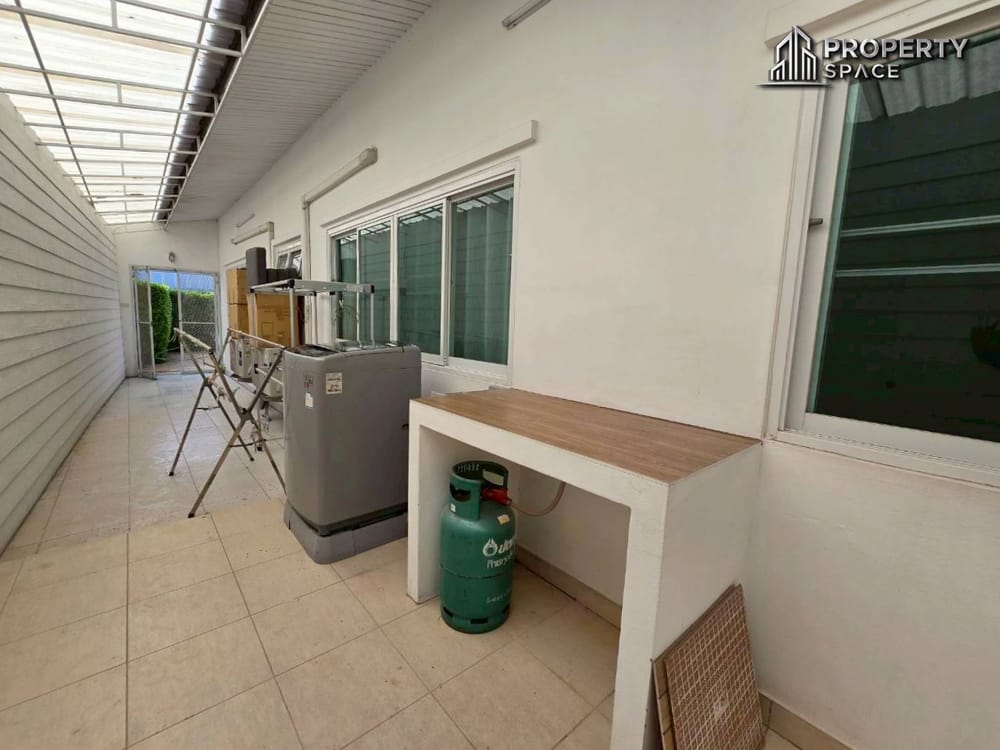 Modern 3 Bedroom House In Soi Siam Country Club Pattaya For Rent Image 36