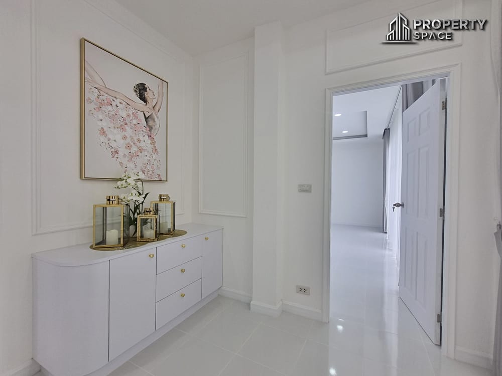 Modern 3 Bedroom Pool Villa In Soi Siam Country Club Pattaya For Sale Image 17
