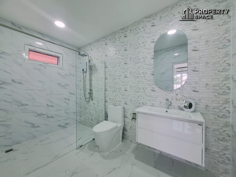 Modern 3 Bedroom Pool Villa In Soi Siam Country Club Pattaya For Sale Image 25