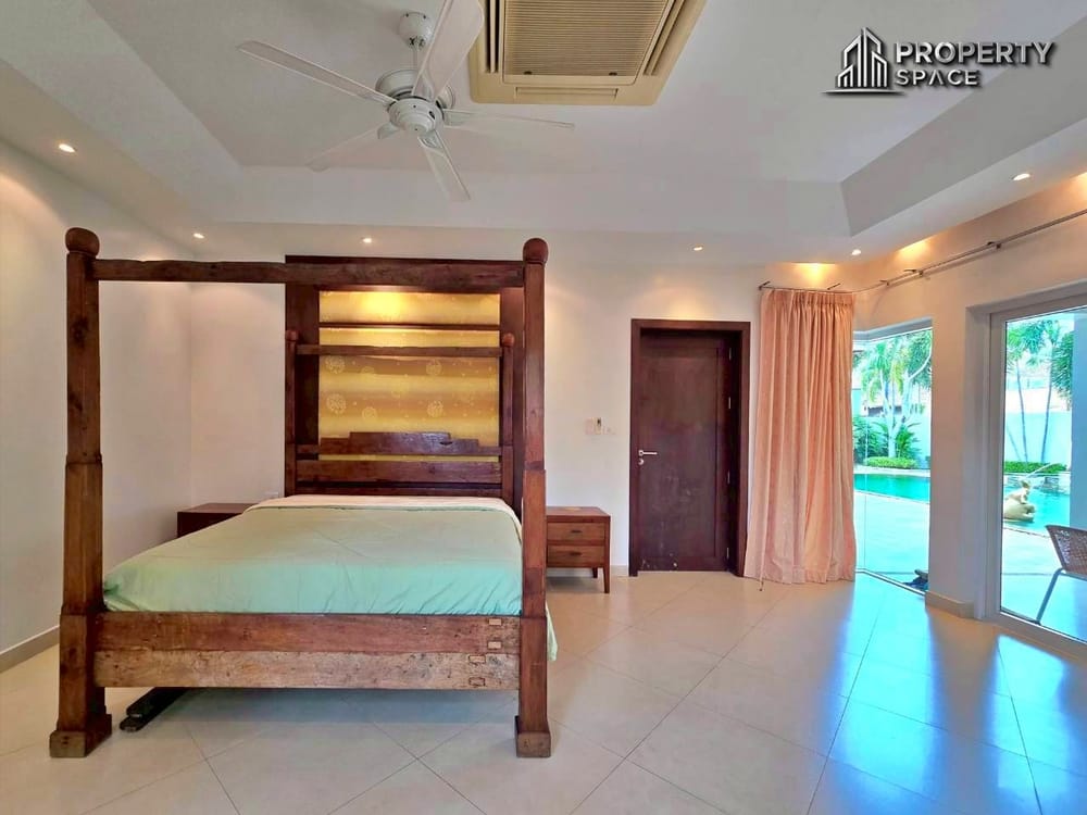 Tropical 4-Bedroom Pool Villa In East Pattaya For Sale And Rent  Image 22