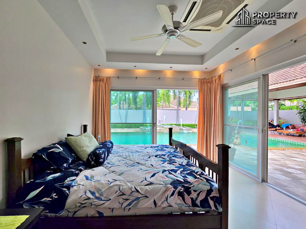 Tropical 4-Bedroom Pool Villa In East Pattaya For Sale And Rent  Image 29