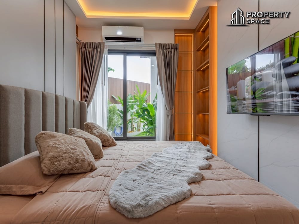 Modern Luxury 3 Bedroom Pool Villa In Heart of Central Pattaya For Sale Image 24