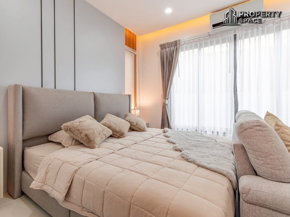 Modern Luxury 3 Bedroom Pool Villa In Heart of Central Pattaya For Sale Image 28