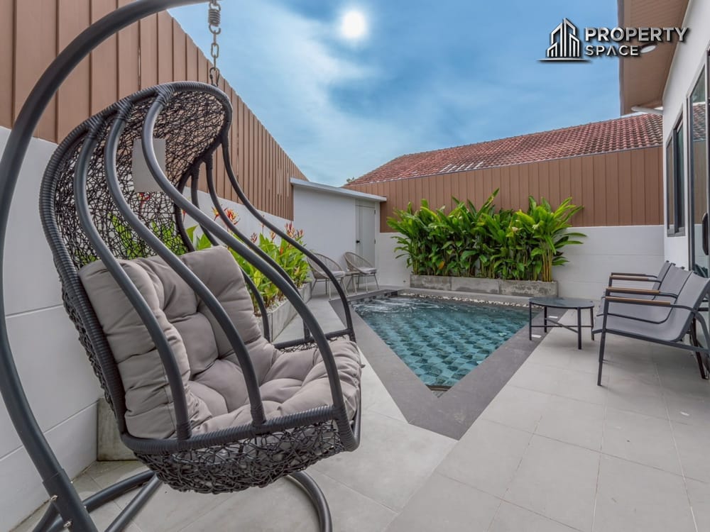 Modern Luxury 3 Bedroom Pool Villa In Heart of Central Pattaya For Sale Image 6