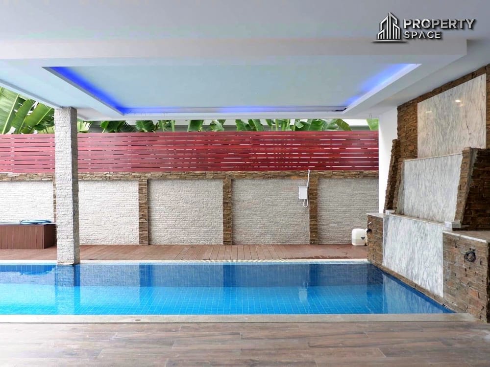 4-Bedroom Luxury Pool Villa In East Pattaya For Sale and Rent Image 3