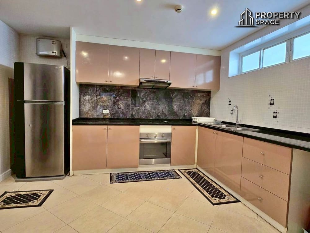 Spacious 3 Bedroom Condo Mountain View In Executive Residence 4 Pattaya For Sale And Rent Image 18