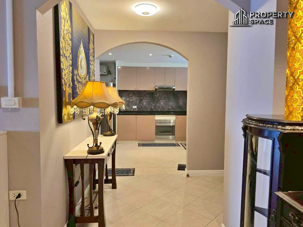 Spacious 3 Bedroom Condo Mountain View In Executive Residence 4 Pattaya For Sale And Rent Image 17