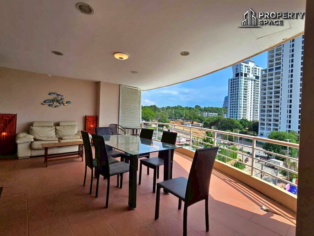 Spacious 3 Bedroom Condo Mountain View In Executive Residence 4 Pattaya For Sale And Rent Image 9