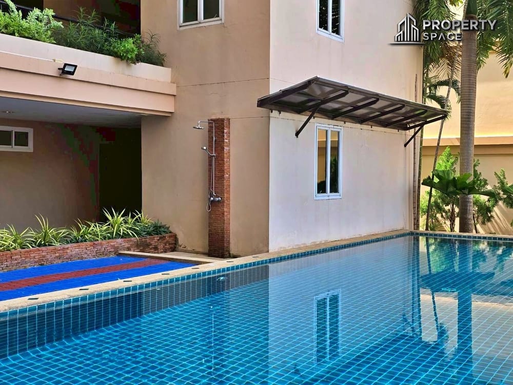 Spacious 3 Bedroom Condo Mountain View In Executive Residence 4 Pattaya For Sale And Rent Image 4