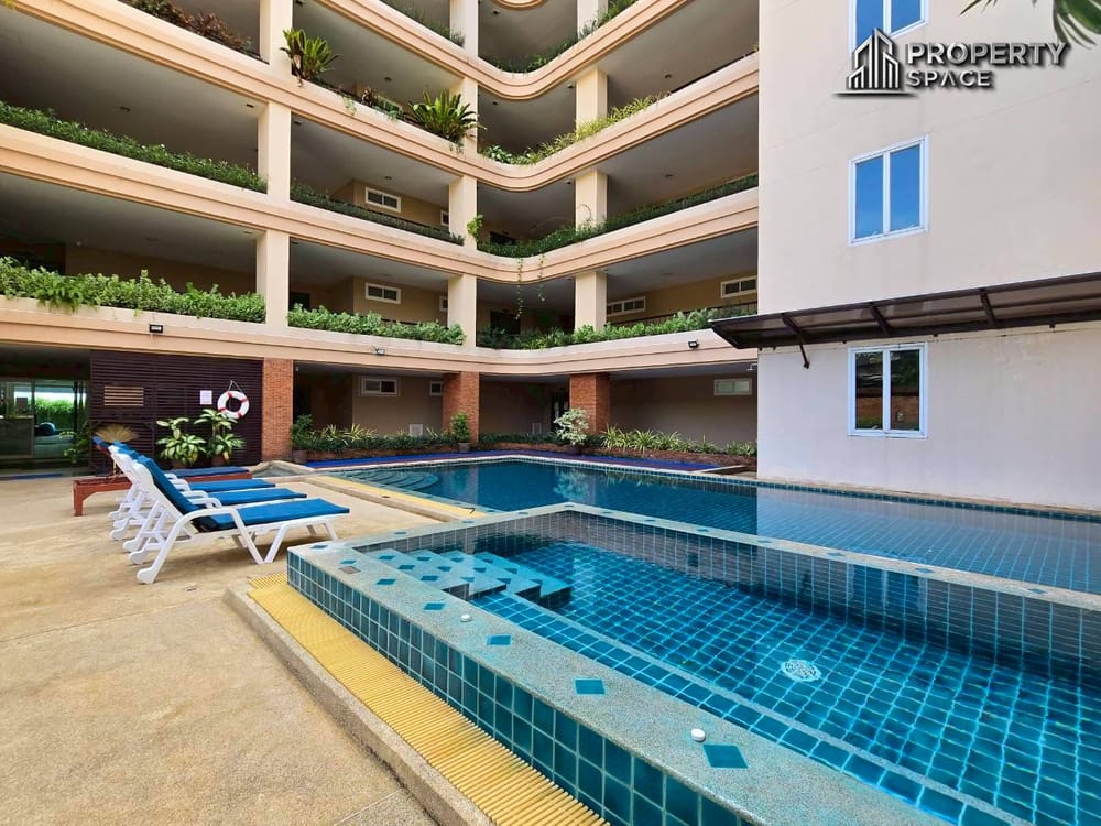 Spacious 3 Bedroom Condo Mountain View In Executive Residence 4 Pattaya For Sale And Rent Image 45