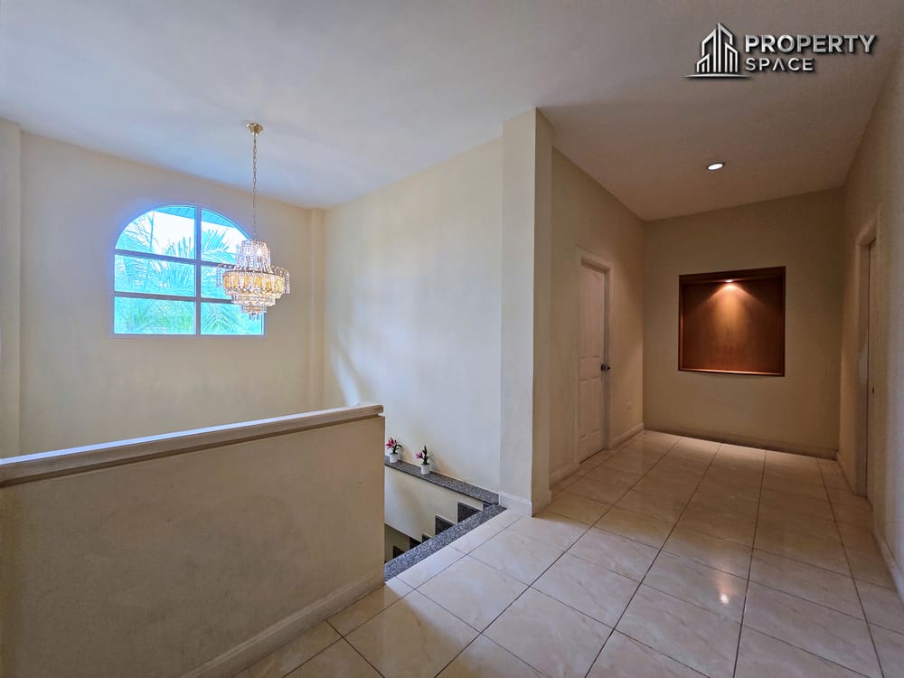 Pet Friendly Modern 3 Bedroom 2 Storey House In East Pattaya For Rent Image 17