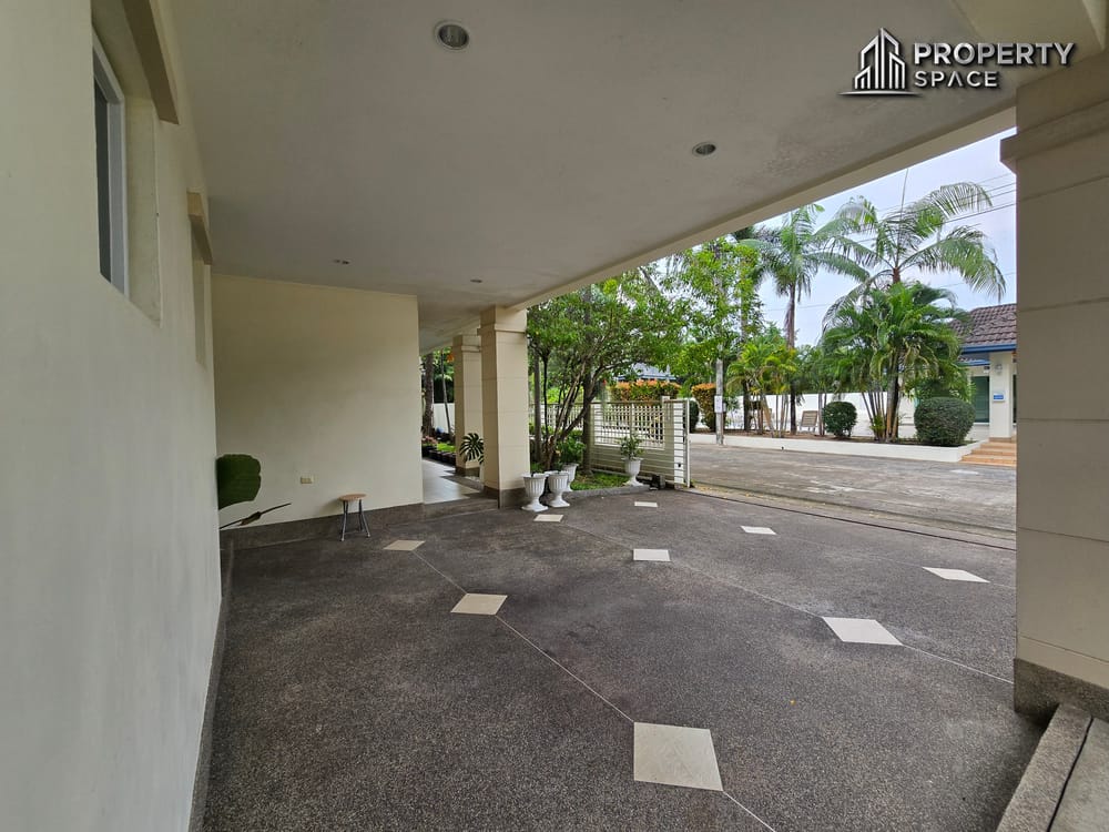 Pet Friendly Modern 3 Bedroom 2 Storey House In East Pattaya For Rent Image 33