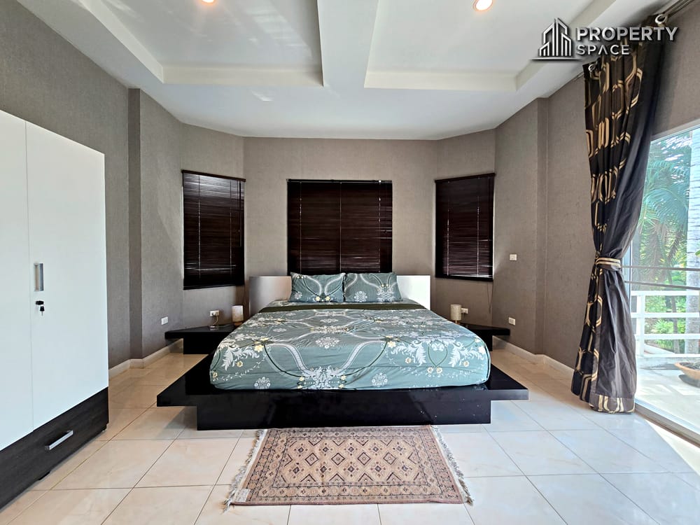 Pet Friendly Modern 3 Bedroom 2 Storey House In East Pattaya For Rent Image 19