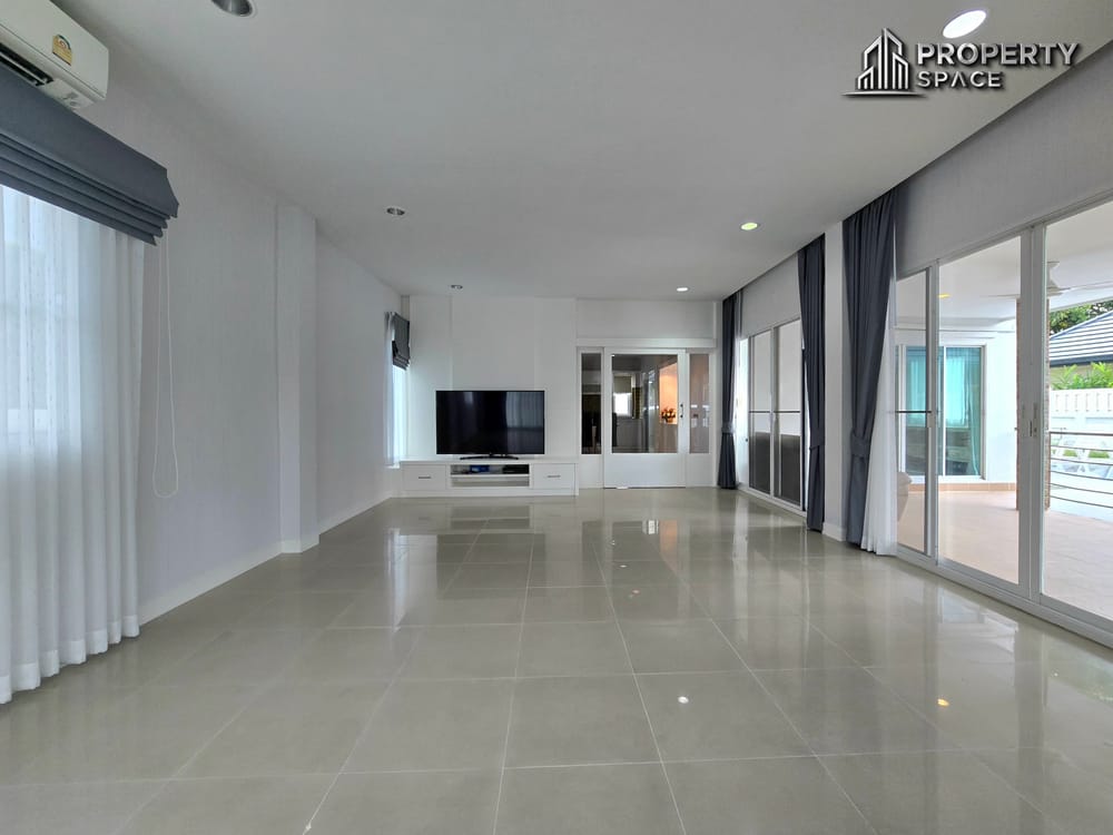 4 Bedroom Pool Villa In Soi Siam Country Club Pattaya For Sale Image 8