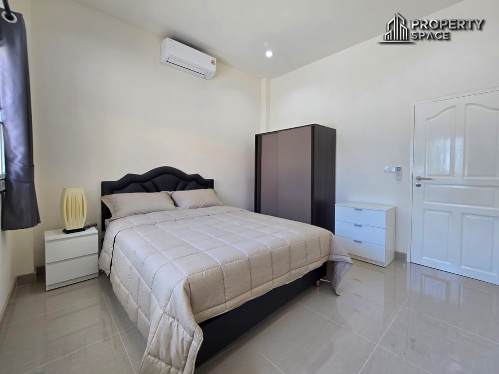 Modern Single-Story 3 Bedroom House in East Pattaya For Rent Image 28