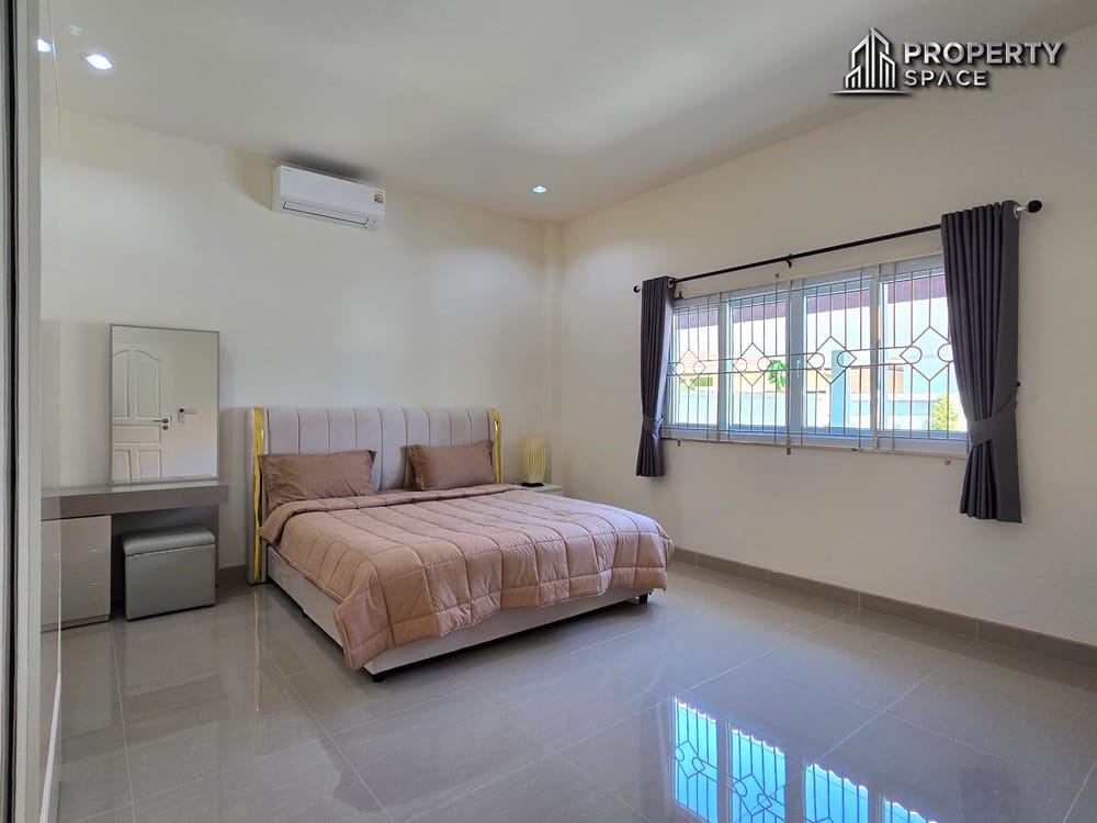 Modern Single-Story 3 Bedroom House in East Pattaya For Rent Image 15