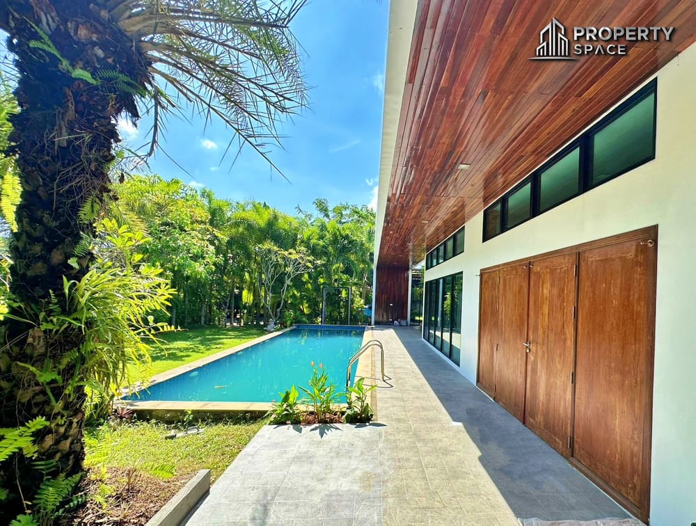 Luxury Pet Friendly 4 Bedroom Pool Villa In East Pattaya For Rent Image 6
