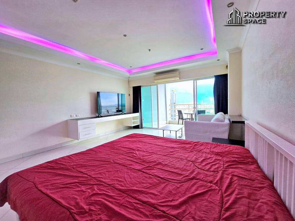 Prime Location Sea View Studio In Central Pattaya View Talay 6 For Rent Image 8