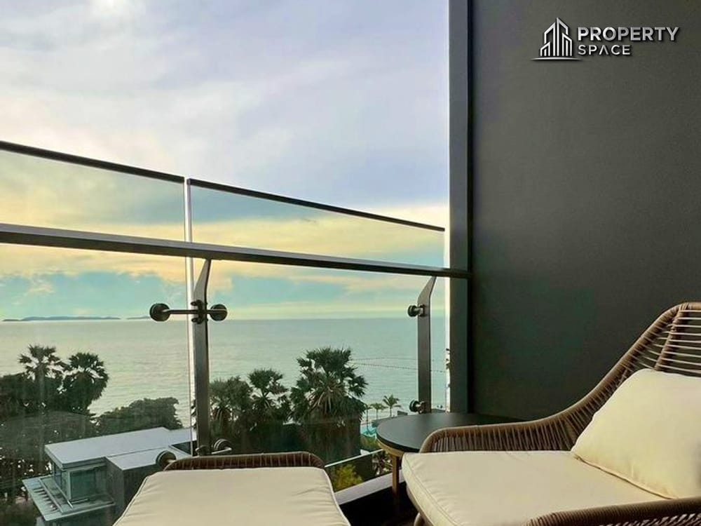 Sea View Luxury 1 Bedroom In Arom Wongamat Condo For Rent Image 1