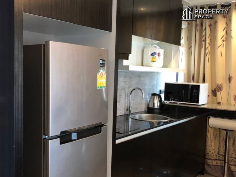 Spacious 1 Bedroom Condo In The Blue Residence South Pattaya For Sale And Rent Image 8