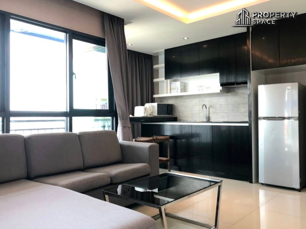 Spacious 1 Bedroom Condo In The Blue Residence South Pattaya For Sale And Rent Image 4