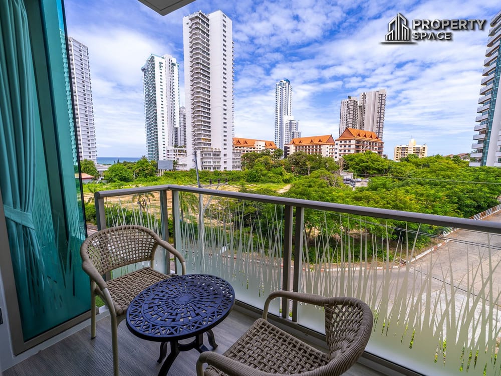 Luxury 1 Bedroom Condo at The Riviera Wongamat Beach For Rent Image 15