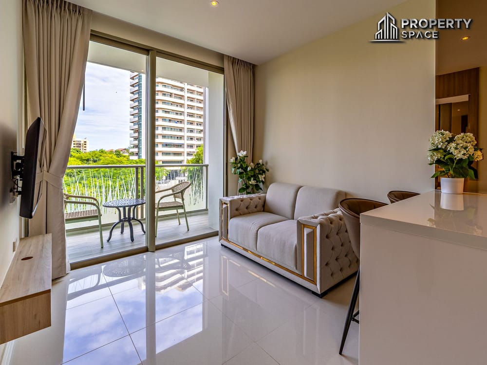 Luxury 1 Bedroom Condo at The Riviera Wongamat Beach For Rent Image 8