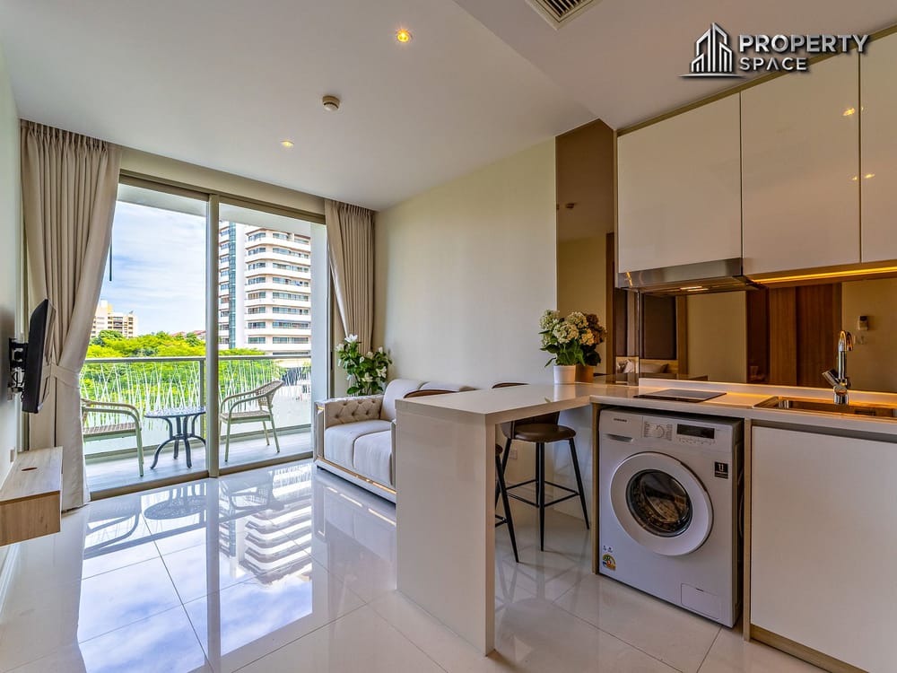 Luxury 1 Bedroom Condo at The Riviera Wongamat Beach For Rent Image 13