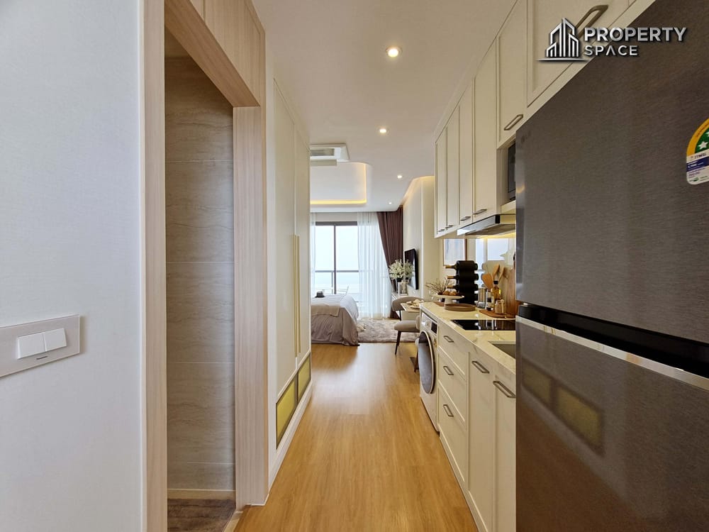 Studio In Seaspire Jomtien Beachfront Condo For Sale Image 6