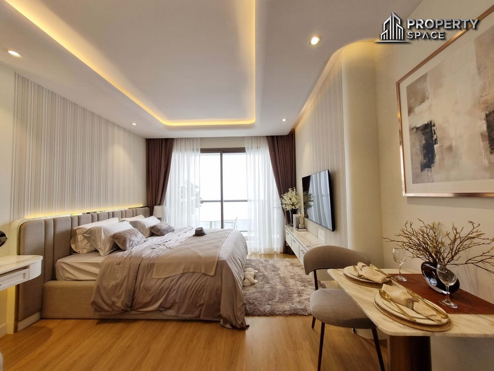 Studio In Seaspire Jomtien Beachfront Condo For Sale Image 3