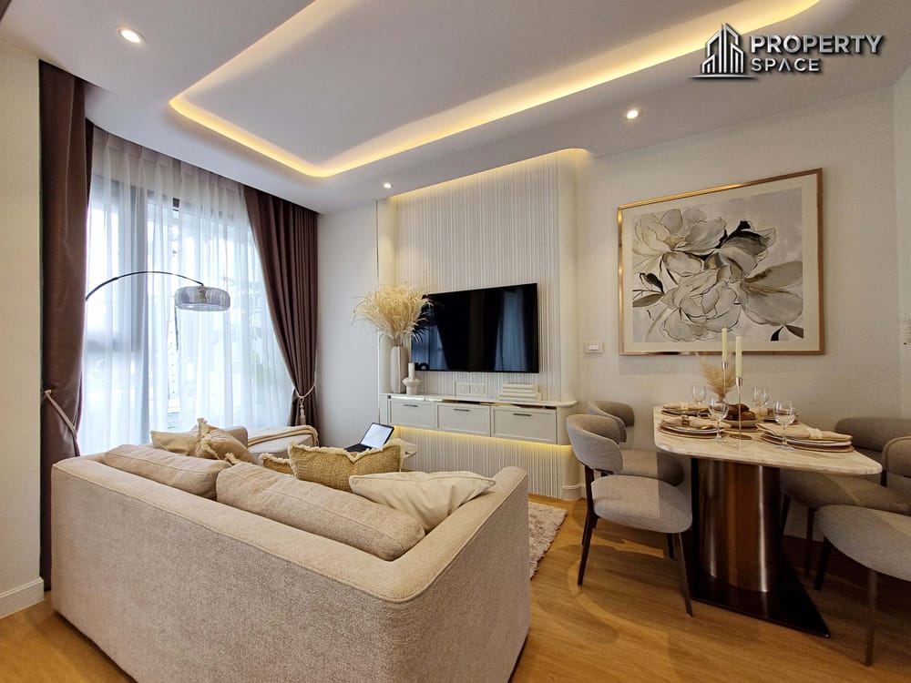 1 Bedroom City View In SeaSpire Jomtien Beachfront Condo For Sale Image 6