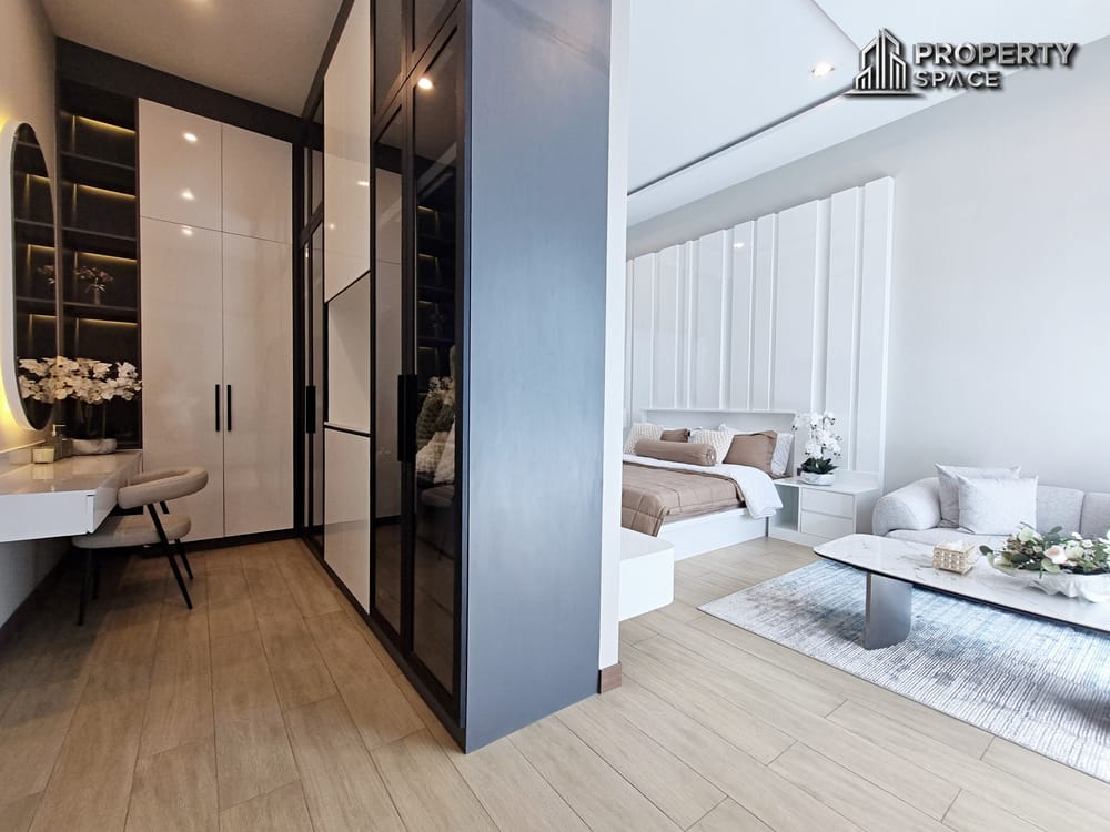 Brand New 3 Bedroom Modern Luxury Pool Villa In Huay Yai For Sale Image 25