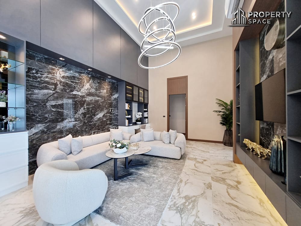 Brand New 3 Bedroom Modern Luxury Pool Villa In Huay Yai For Sale Image 6