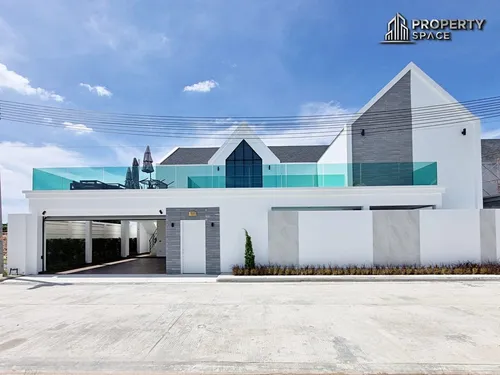brand-new-3-bedroom-modern-luxury-pool-villa-in-huay-yai-for-sale-ps1973