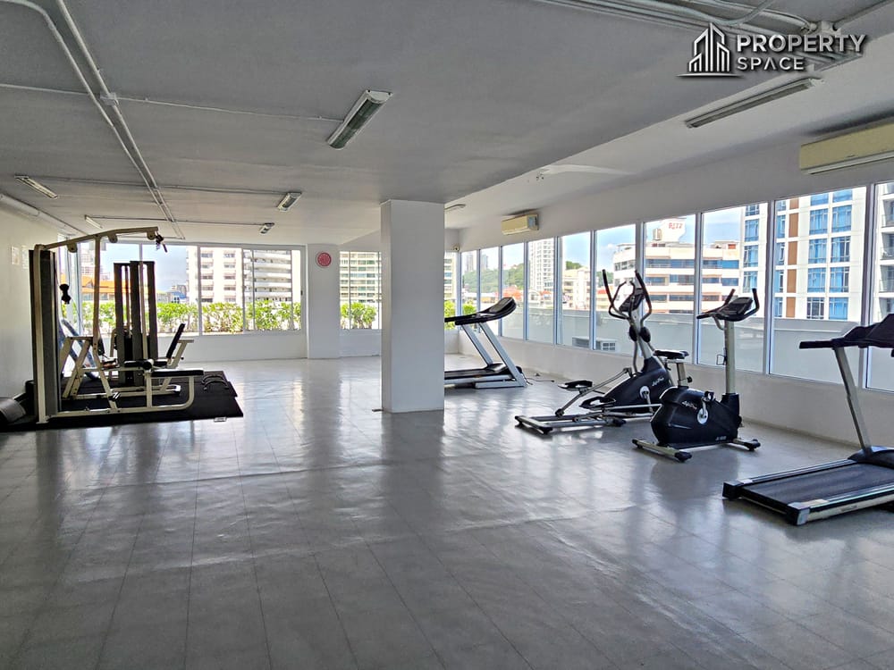 1 Bedroom  Condo In Art On The Hill Pratumnak For Rent Image 16